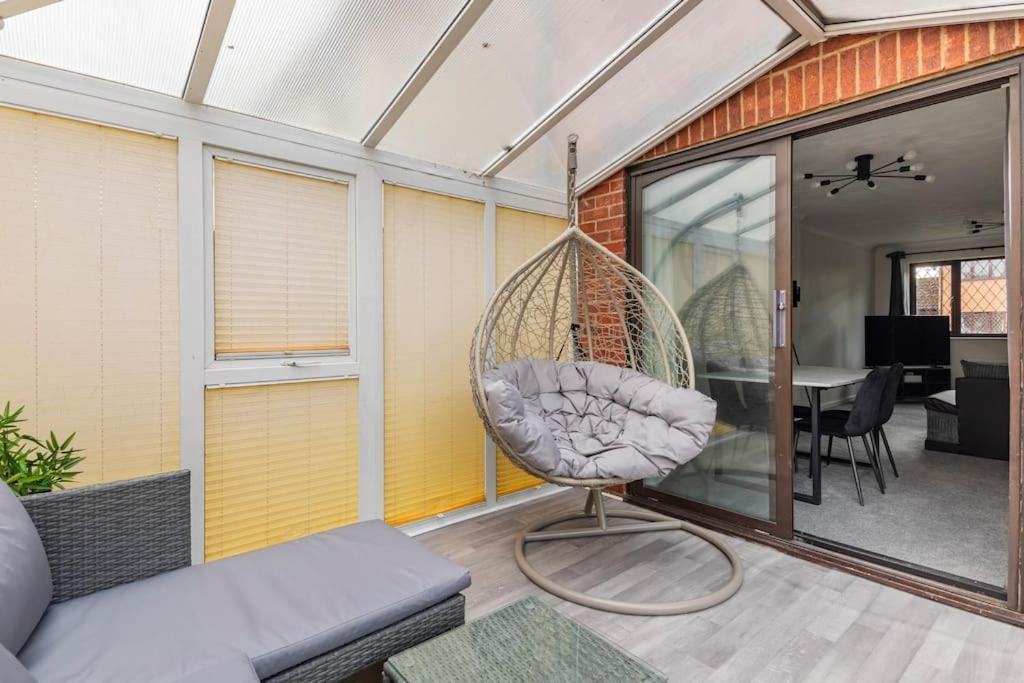 House On Cul De Sac Apartment Lakenheath Bagian luar foto
