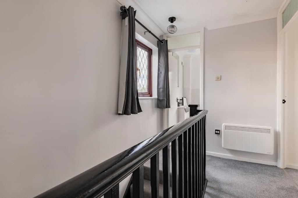 House On Cul De Sac Apartment Lakenheath Bagian luar foto